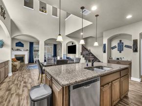 516  Ben Street , Crowley Texas 76036