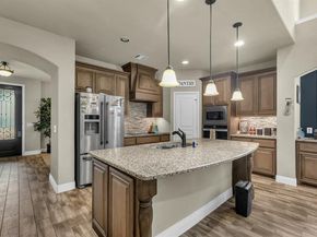 516  Ben Street , Crowley Texas 76036