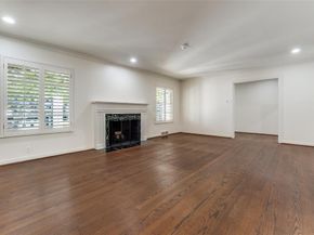 6034  Prestonshire Lane , Dallas Texas 75225