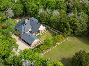 1254  Whispering Oaks Drive , DeSoto Texas 75115