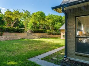 1254  Whispering Oaks Drive , DeSoto Texas 75115