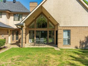 1254  Whispering Oaks Drive , DeSoto Texas 75115