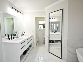 2430  Beaver Run , Garland Texas 75044