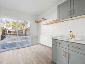 7518  Caillet Street , Dallas Texas 75209