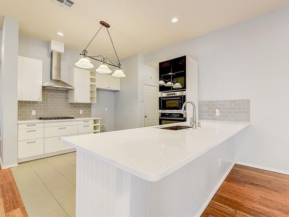 9764  Old Field Drive , McKinney Texas 75072