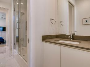 2215  Madera Street , Dallas Texas 75206