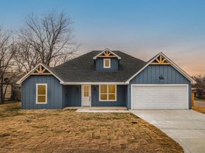 621  Oaklawn Drive , River Oaks Texas 76114