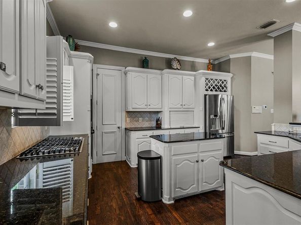 2221  Kings Pass , Heath Texas 75032