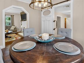 720  Merritt Street , River Oaks Texas 76114