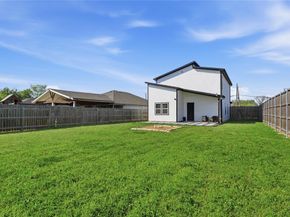 3316  Nomas Street , Dallas Texas 75212