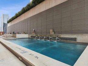 1999  Mckinney Avenue  605, Dallas Texas 75201