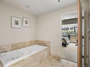 1999  Mckinney Avenue  605, Dallas Texas 75201