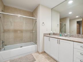 1999  Mckinney Avenue  605, Dallas Texas 75201