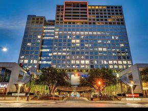 1717  Arts Plaza  1910, Dallas Texas 75201