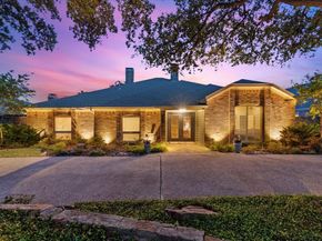 1107  Chesterton Drive , Richardson Texas 75080