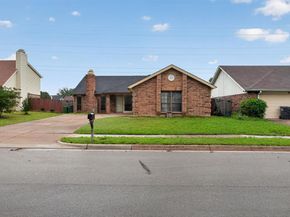 5209  Nocona Lane , Arlington Texas 76018