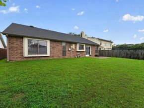 5209  Nocona Lane , Arlington Texas 76018