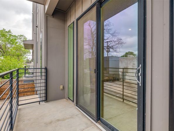 5515  Bryan Parkway  104, Dallas Texas 75206