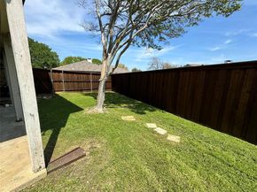 2610  Fallcreek Circle , Carrollton Texas 75006