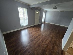 2130  Dunloe Avenue , Dallas Texas 75228