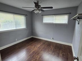 2130  Dunloe Avenue , Dallas Texas 75228