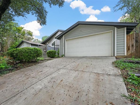 5344  Wonder Drive , Fort Worth Texas 76133