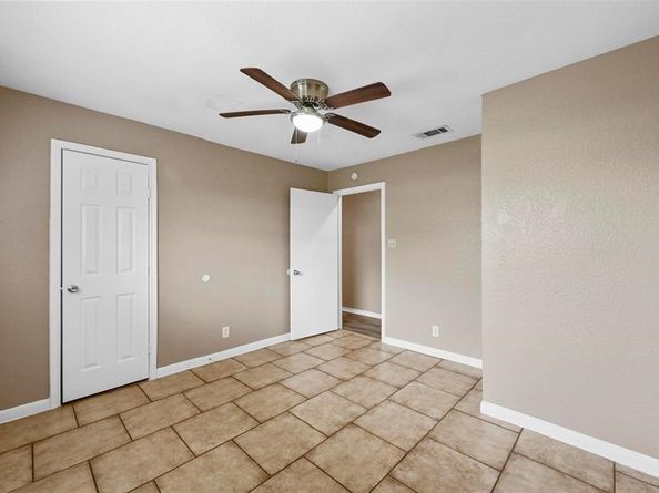 5344  Wonder Drive , Fort Worth Texas 76133