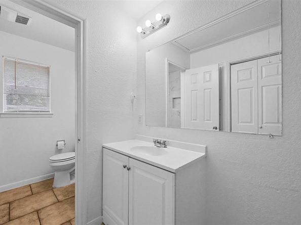 5344  Wonder Drive , Fort Worth Texas 76133