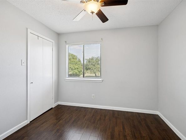 3931 N Garland Avenue  4, Garland Texas 75040