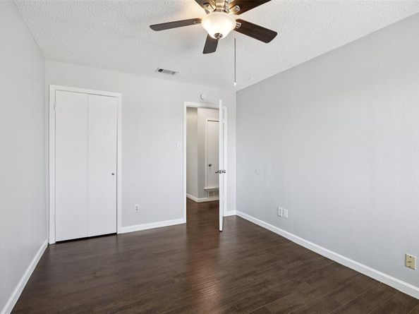 3931 N Garland Avenue  4, Garland Texas 75040