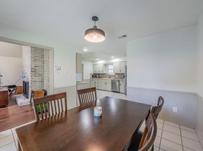 2415  Lakeview Circle , Arlington Texas 76013