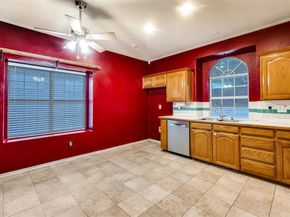 3902  Amy Court , Arlington Texas 76016