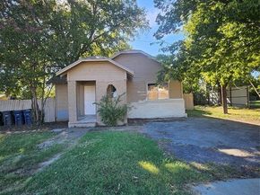 1323  Gould Avenue , Fort Worth Texas 76164
