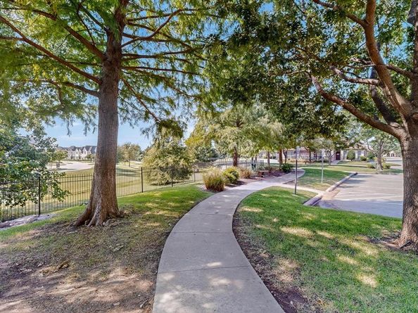 3075  Willow Grove Boulevard  1103, McKinney Texas 75070