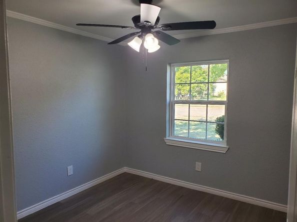 206  Springbranch Drive , Garland Texas 75043