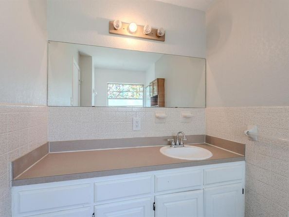 1030  Warden Street , Benbrook Texas 76126