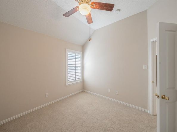 2709  Cobblestone Drive , Grapevine Texas 76051