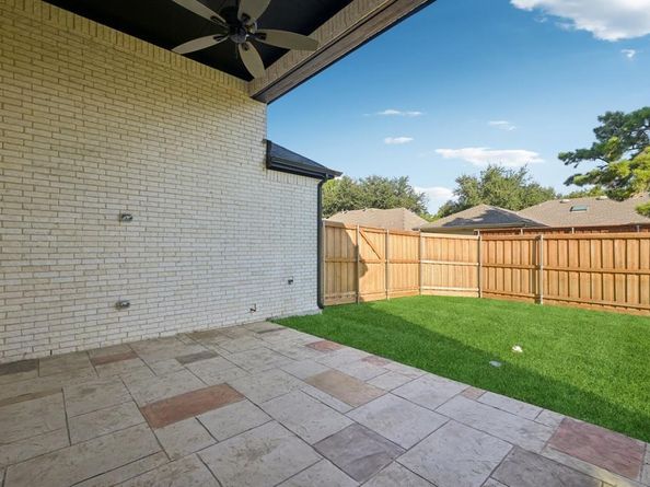 1613  Cherbourg Drive , Plano Texas 75075