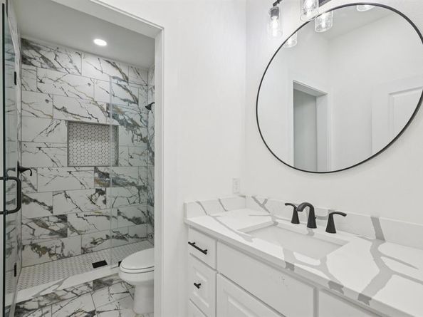 1613  Cherbourg Drive , Plano Texas 75075