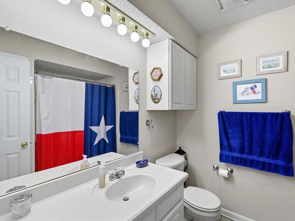 1109  Capetown Drive , Grand Prairie Texas 75050