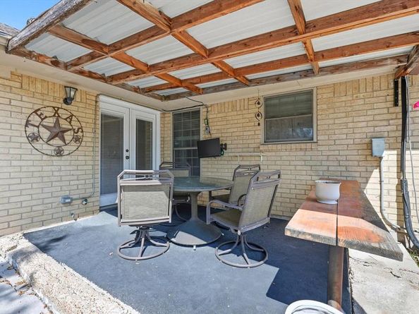 1109  Capetown Drive , Grand Prairie Texas 75050