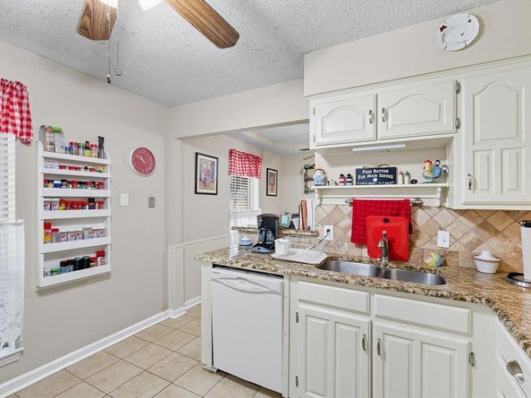 1109  Capetown Drive , Grand Prairie Texas 75050