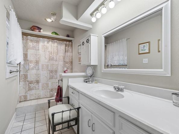 1109  Capetown Drive , Grand Prairie Texas 75050