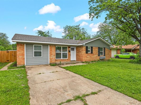 1201  Crockett Street , Garland Texas 75040