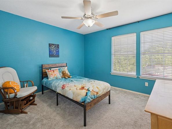 5000  Thorncliffe Drive , Arlington Texas 76016