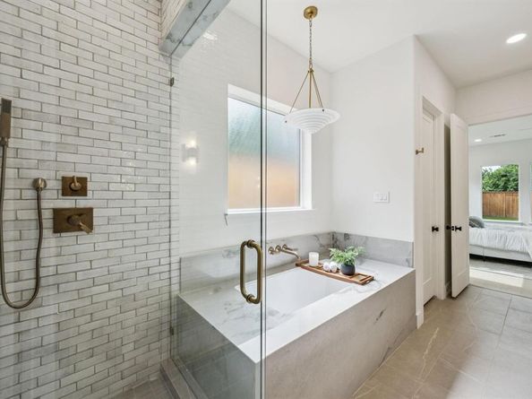 6244  Richmond Avenue , Dallas Texas 75214