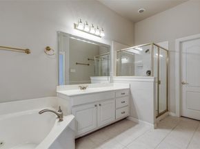 1806 E Branch Hollow Drive , Carrollton Texas 75007
