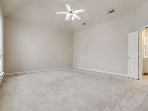 1806 E Branch Hollow Drive , Carrollton Texas 75007