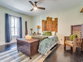 2706  Bomar Avenue , Fort Worth Texas 76103