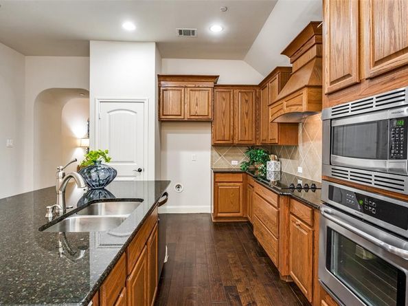 8621  Grassland Drive , McKinney Texas 75070